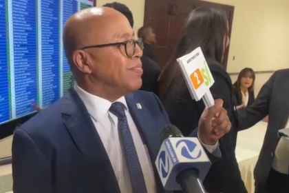 Alfredo Pacheco califica como “difícil y peligrosa” la subida de los combustibles
