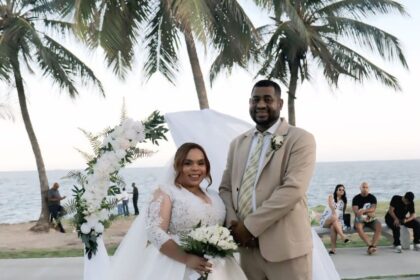 Amor frente al mar: una boda que encontró su escenario perfecto en el Malecón Deportivo
