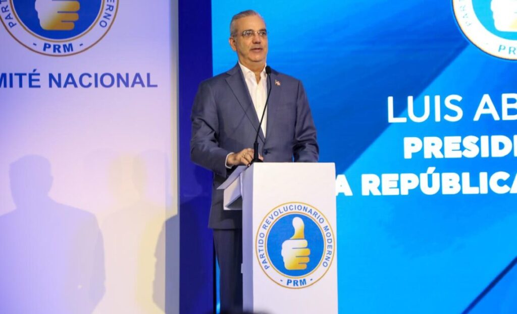 Abinader defiende Reforma Constitucional y asegura esta busca impulsar renovación de liderazgo