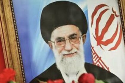Irán anuncia la fecha del funeral del ayatolá Alí Jameneí a 4 meses de su asesinato