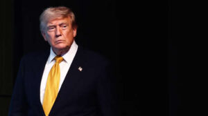 Trump sobre Irán: "Les vamos a golpear muy fuerte esta noche y mañana"