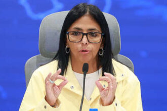 Delcy Rodríguez responde a la pretensión de Trump de convertir a Venezuela en el estado 51