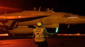 España lucha contrarreloj contra los incendios ante la amenaza de una nueva ola de calor 7 Trump sobre Irán: "Dicen: 'Por favor, por favor, no al bloqueo'"