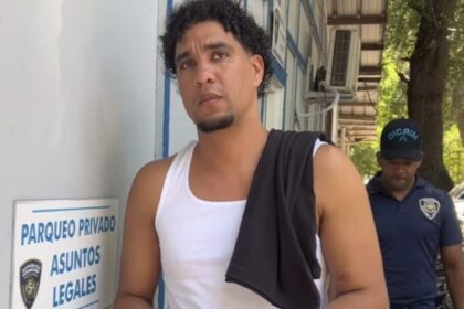 Extraditan desde España a presunto autor de doble homicidio en Santiago