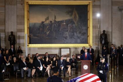 Trump y líderes mundiales despiden a Lindsey Graham en un multitudinario homenaje