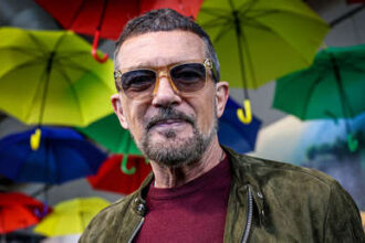 "Confusión, miedo y pena": Antonio Banderas se pronuncia sobre la crisis migratoria en Ceuta