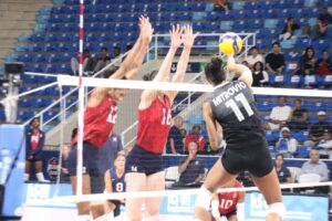 Canadá gana su primer título NORCECA de voleibol tras derrotar 3-2 a EE.UU. 9 Canadá gana su primer título NORCECA de voleibol tras derrotar 3-2 a EE.UU.