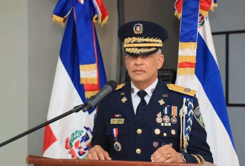 Director general de la PN dispone cambios en mandos regionales y direcciones centrales 1 1024x694 1