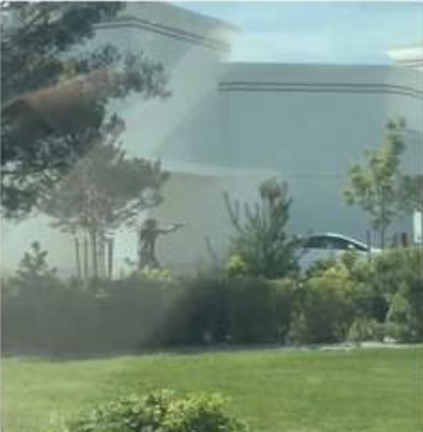 Tirador abre fuego en una cafetería en EE.UU.