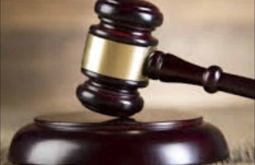 20 años de prisión a dos hombres por matar a mujer que protegía a su hijo en SDN