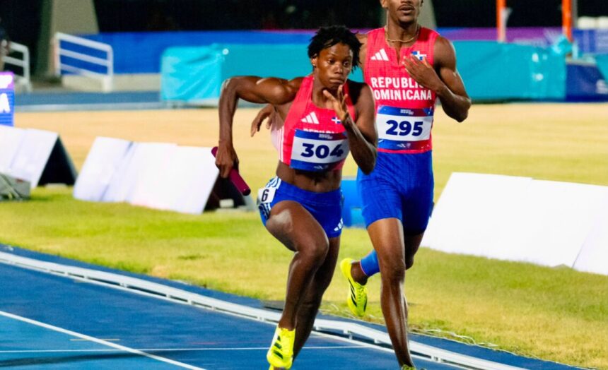 Christopher Melenciano, el atleta sordo nacido en Capotillo que fue clave en el oro junto a Marileidy