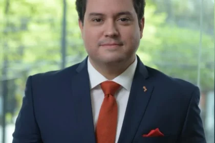 Francisco Alejandro Campos Álvarez es designado como director ejecutivo de Autoridad Portuaria