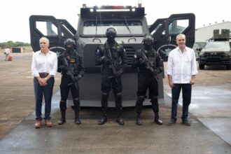 Gobierno de Honduras está “muy interesado” en adquirir aviones y vehículos blindados ensamblados en RD