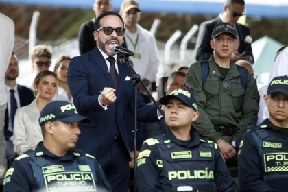 Abelardo de la Espriella inicia los golpes contra los grupos armados ilegales en Colombia