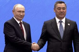 VIDEO: Putin llega a la ceremonia de bienvenida a los líderes en una cumbre euroasiática clave