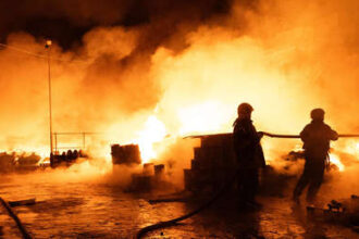 Reportan explosiones e incendio en Kiev (VIDEO)