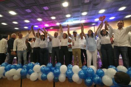 Carolina Mejía: “En el 2028 estaremos subiendo las escalinatas del Palacio Nacional”