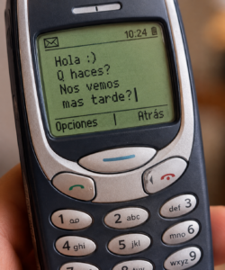 Antes de WhatsApp: así eran las conversaciones por mensajes de texto y MSN