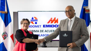 Diputados piden explicaciones al director del Inabie sobre la alimentación escolar 7 Emidom e Indomet firman acuerdo para instalar tres estaciones meteorológicas automáticas en Pedernales
