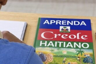 Continúan los rechazos por proyecto de ley que motiva el creole en centros dominicanos