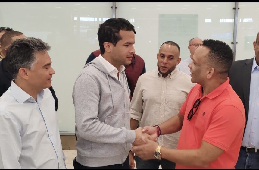 ​Omar Fernández aterriza en Madrid para participar en la Conferencia «Red de Patriotas»
