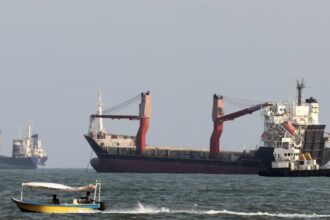 Irán presenta a EE.UU. un plan que permitiría reabrir el estrecho de Ormuz en siete días