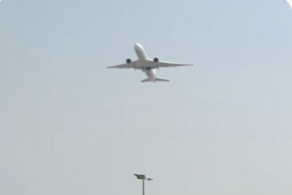 Israel investiga intento de atentado en avión comercial con decenas de sus ciudadanos a bordo