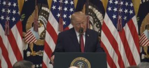 Fuera de Serie :Autorizan la primera ejecución de una mujer en 200 años en EE.UU. tras anular un indulto final 7 Trump elogia labor de Leah Campos en RD; le preguntó a Abinader por su desempeño y lo califica de «gran tipo»