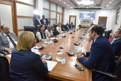 Diputados piden explicaciones al director del Inabie sobre la alimentación escolar