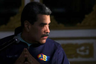 EE.UU. imputa con nuevos cargos a Maduro