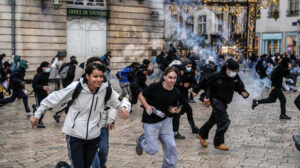 "¡Hemos tomado la Bastilla!": Nueva jornada de protestas a gran escala sacude a Francia (VIDEOS)