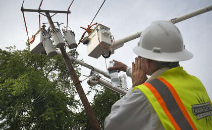 EE.UU. declara una emergencia para la red eléctrica en 13 estados y Washington D.C.