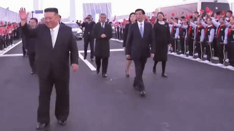 Kim Jong-un hace una sorpresiva visita a China (FOTO, VIDEO)