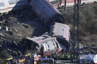 Por qué uno de los trenes accidentados en España estaba parado: revelan una posible causa