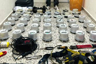 DICRIM encuentra 42 medidores eléctricos durante allanamiento a una vivienda en La Vega