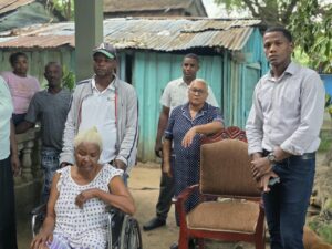 Familia pide ayuda a Abinader y al canciller Ito Bisonó para traer a pariente hospitalizado en Florida – 7 Familia pide ayuda a Abinader y al canciller Ito Bisonó para traer a pariente hospitalizado en Florida –