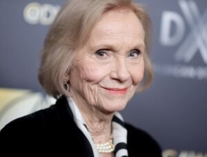 Muere Eva Marie Saint, la actriz que ganó el Óscar con su debut y conquistó a Hitchcock