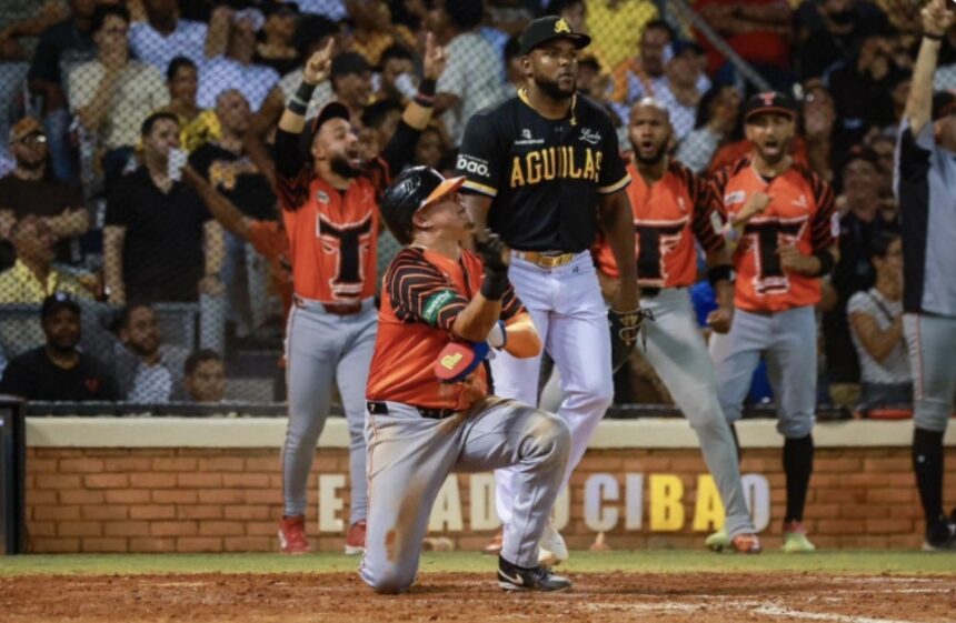 Toros del Este se sacuden y vencen 5-3 a las Águilas Cibaeñas