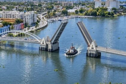 Gobierno contrata por RD$4,500 millones nuevo puente basculante sobre el río Ozama