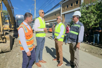 Coraasan supervisa avances en la construcción de nueva línea de agua potable en la avenida Metropolitana–Padre Las Casas, Santiago