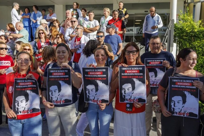 Instituciones y centros de trabajo se suman al minuto de silencio por Maricarmen