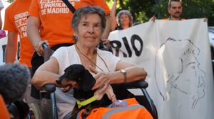 Muere Maricarmen, la anciana cuyo desahucio encendió la protesta por la vivienda en España